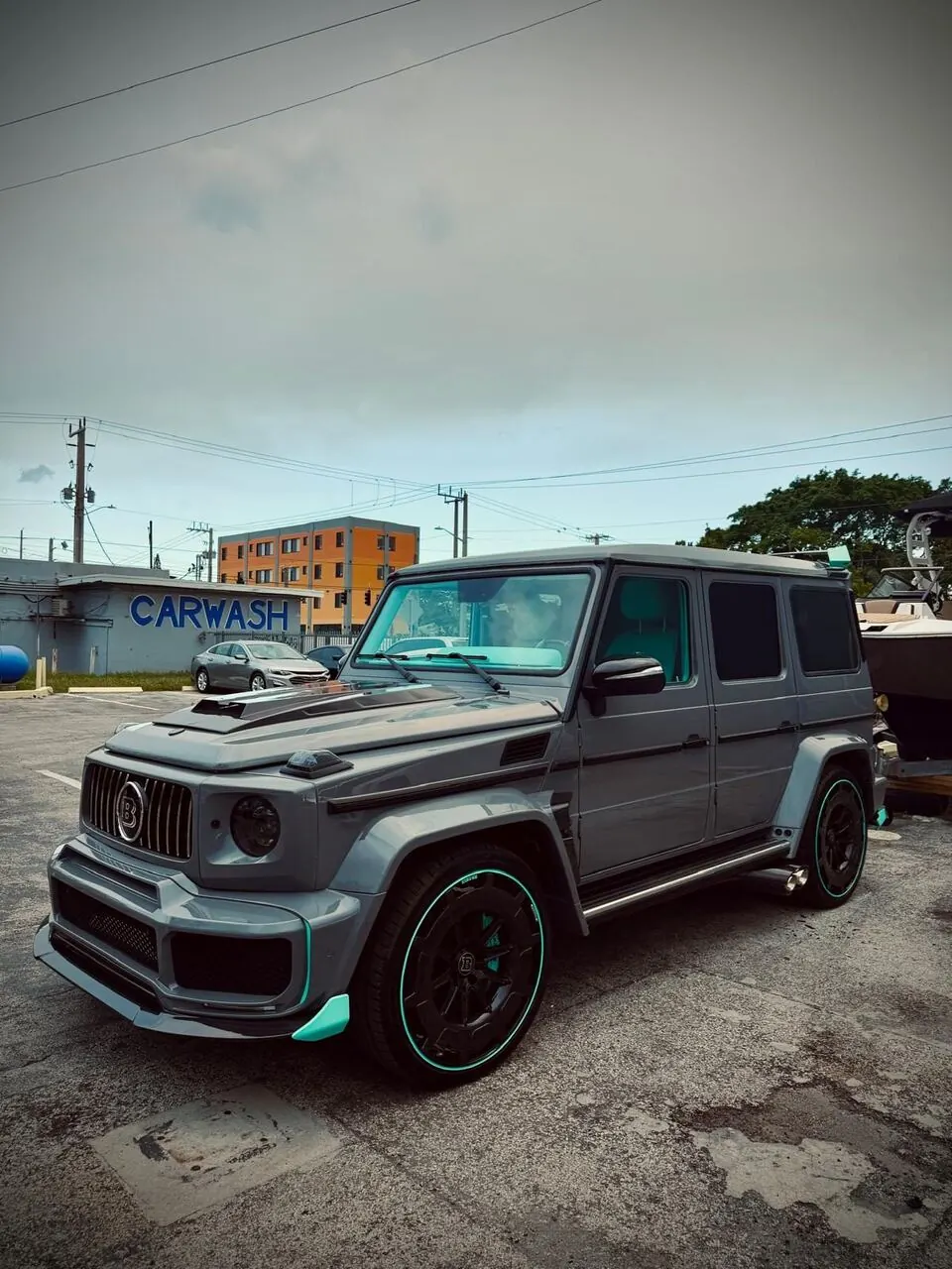 Black Mercedes-AMG G-Wagon front end