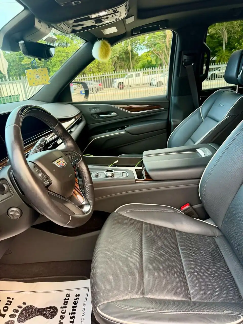 Cadillac Escalade interior, alternate angle