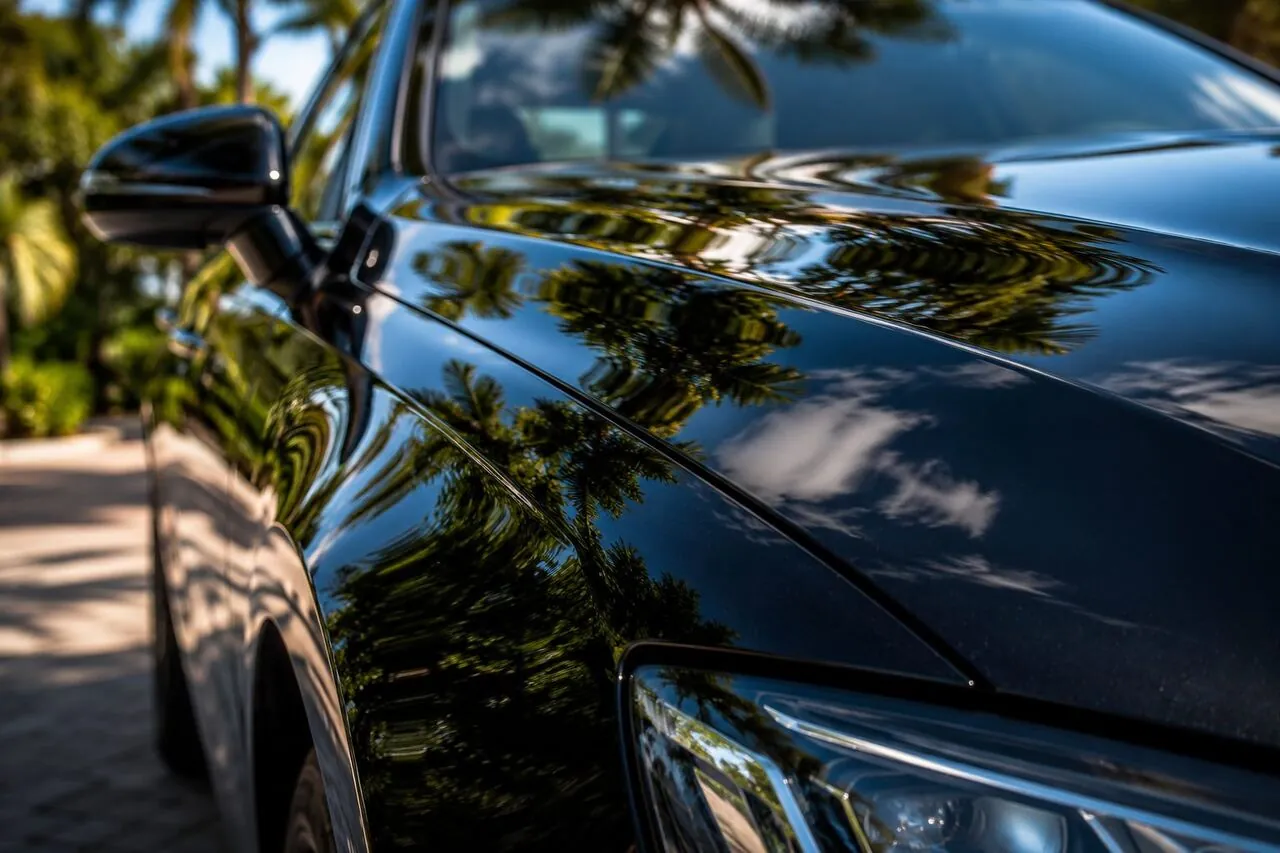 Ceramic coating water beading on a car in Hollywood, FL
